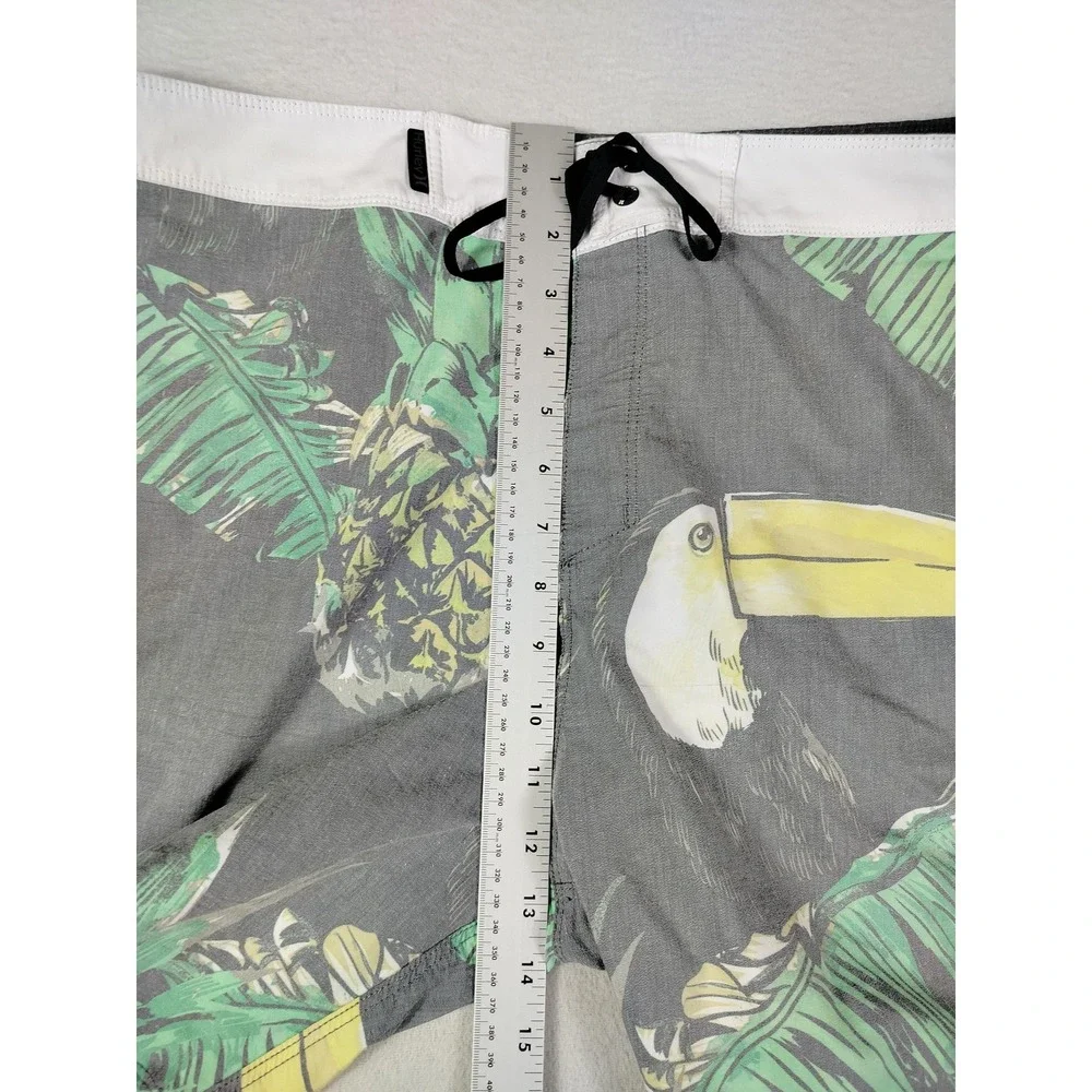 Hurley Swim Trunks Board‎ Shorts Mens 36 Multicolor Toucan Pineapple Tropical
